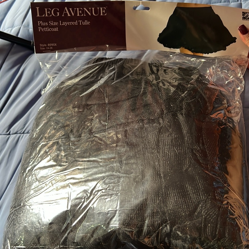 Leg Avenue Plus Size Layered Tulle Petticoat